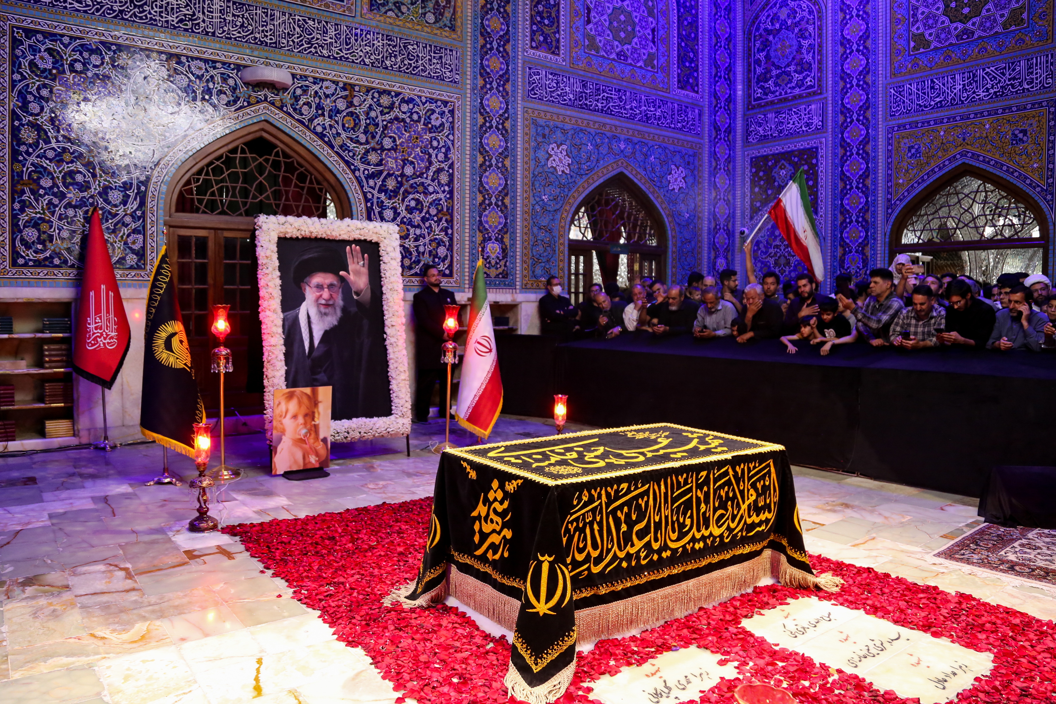مراسم بزرگداشت چهلم «آقای شهید ایران» در حرم مطهر رضوی، مشهد (15)_1405528232542