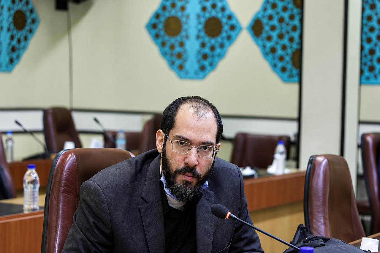 دکتر بهرام زاهدی