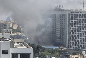 تیتر ها مجهول باشند جوری که مخاطب راغب به خواندن کل خبر شود