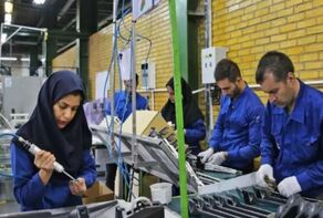 مخالفت فعالان کارگری با جایگزینی روزهای قطعی برق با تعطیلات رسمی/ لزوم پرداخت فوق‌العاده مزد در روز جمعه
