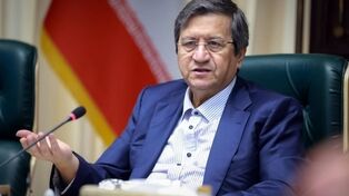 همتی اولویت ارزی بانک مرکزی را مشخص کرد