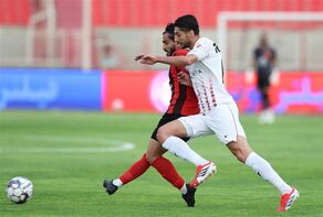 نیمه اول تراکتور ـ پرسپولیس بدون گل تمام شد