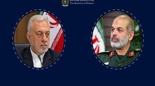 اخلاقی و وحیدی درباره تداوم تولید تسلیحات دفاعی در شرایط جنگی گفت‌وگو کردند