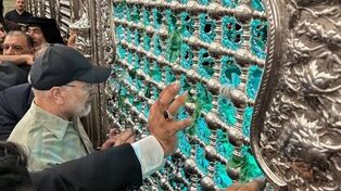 رئیس مجلس در پایان دیدارهای فشرده پارلمانی در عراق به زیارت کاظمین رفت