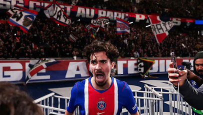 خلاصه بازی بارسلونا و پاری سن ژرمن؛ شکست ۴-۲ بارسا در پاریس + ویدیو