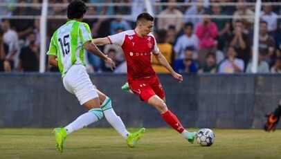 پرسپولیس صدرنشین شد، اما دو امتیاز مهم را در خرم‌آباد جا گذاشت