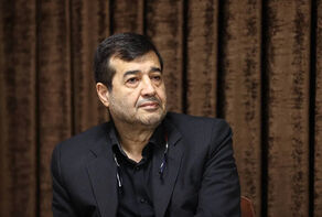 حضور وزیر ورزش و جوانان در مراسم تشییع احمد ناطق‌نوری