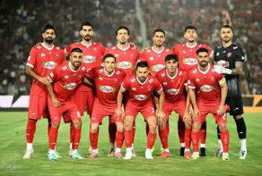 پرسپولیس در پی صعود به رده دوم با برد برابر ذوب‌آهن