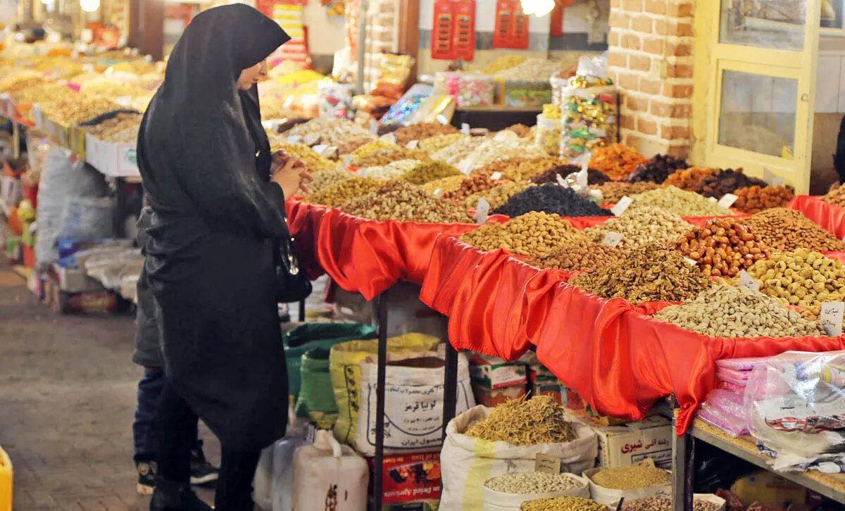  کارگر صدقه نمی‌خواهد؛ دستمزدی متناسب با هزینه واقعی زندگی می‌خواهد
