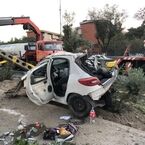 تصادف مرگبار پژو ۲۰۷ در بزرگراه بسیج تهران؛ زن و دختر ۹ ساله جان باختند