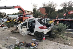 تصادف مرگبار پژو ۲۰۷ در بزرگراه بسیج تهران؛ زن و دختر ۹ ساله جان باختند