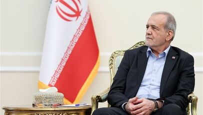 با دشمنی که تحریم و تهدید می‌کند، مذاکره معنا ندارد