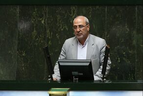 تذکر نماینده مجلس به وزیر کار درباره پرداخت حق اولاد فرزند چهارم بازنشستگان
