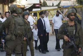۸۵۲ تجاوز صهیونیست‌ها و شهرک‌نشینان علیه فلسطینیان در کرانه باختری