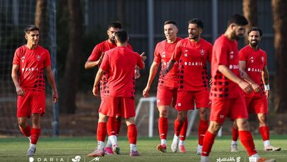 ۱۱ سرخ‌پوش پرسپولیس برای نبرد با تراکتور معرفی شدند