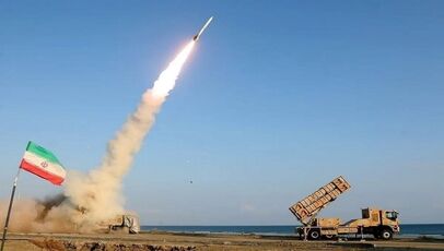 رویارویی ایران و آمریکا در تنگه هرمز؛ از شکار زیرسطحی آمریکایی تا پاسخ موشکی سپاه