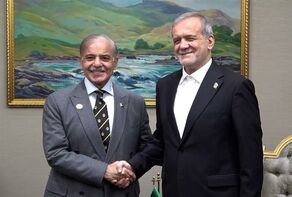 شریف از پزشکیان برای سفر به پاکستان دعوت کرد