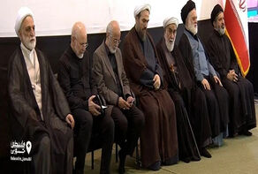 قاب چهلم: حضور خانواده رهبر شهید و رؤسای قوا در مراسم آقای شهید ایران
