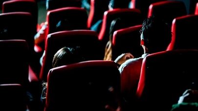 آغاز به کار سینماها با یک کمدی/ ورود فیلم‌های جدید گیشه را پررونق خواهد کرد؟