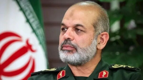  هیچ قدرت فرامنطقه‌ای حق دخالت در تنگه هرمز و خلیج فارس را ندارد