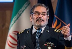 جزئیات جلسه نیمه‌تمام شورای دفاع در ۹ اسفند؛ روزی که تهدید خارجی و بحران داخلی بر یک میز نشستند