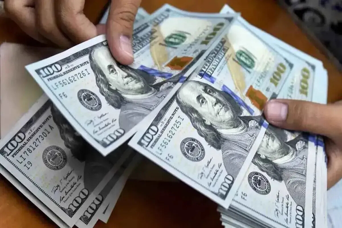 قیمت دلار امروز دوشنبه ۹ شهریور ۱۴۰۵