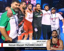 عبدالرشید و حسن در آغوش هم / سنگین‌ترین عکس مسابقات کشتی