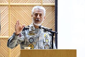 سیاری: ارتش فدای ملت و ملت پناه ارتش است؛ اتحاد نیروهای مسلح باید در برابر تهدیدات حفظ شود