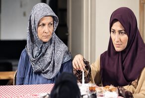 بازیگران سریال آئینه هر سه فصل به همراه خلاصه داستان سریال آئینه
