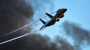اولین تصاویر از بقایای جنگنده F-15 آمریکا پس از انهدام توسط پدافند ایران + فیلم