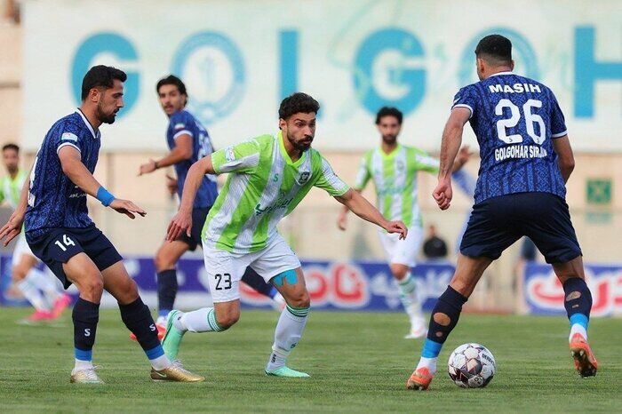 جدال کمالوند و رحمتی با یک اخراجی همراه بود؛ صعود چند پله‌ای خیبر در سیرجان
