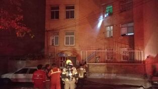 آتش‌سوزی در شمران نو تهران؛ دو مرد سوختند و ۱۵ نفر دیگر نجات پیدا کردند