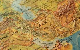 از ادعای «سقوط ترکش» تا سانسور شدید تصویر؛ کشورهای خلیج فارس چه چیزی را درباره حملات ایران پنهان می‌کنند؟
