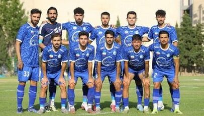 رونمایی از پیراهن جدید استقلال در آستانه لیگ برتر